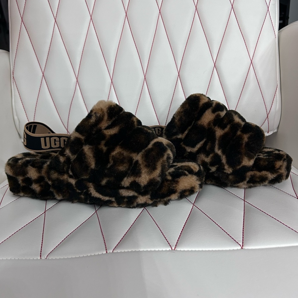 UGG Fluff Yeah Slides